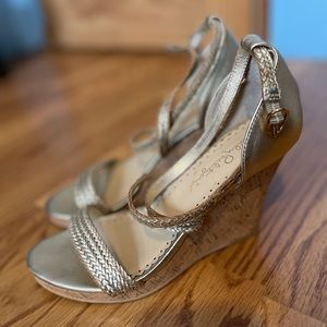 Lilly Pulitzer Gold Wedges